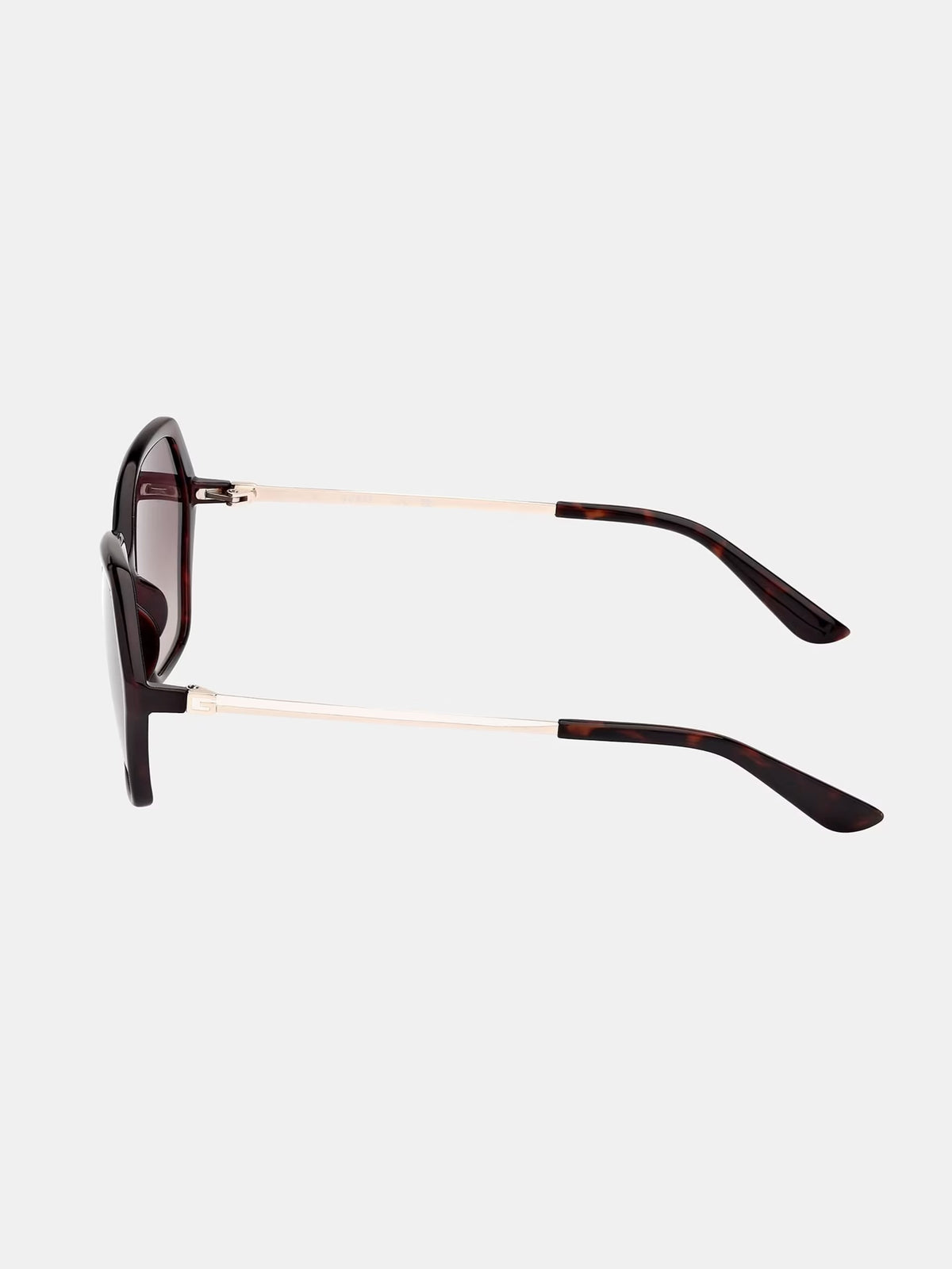 Lunettes de soleil géométriques GUESS – L’allure audacieuse au quotidien